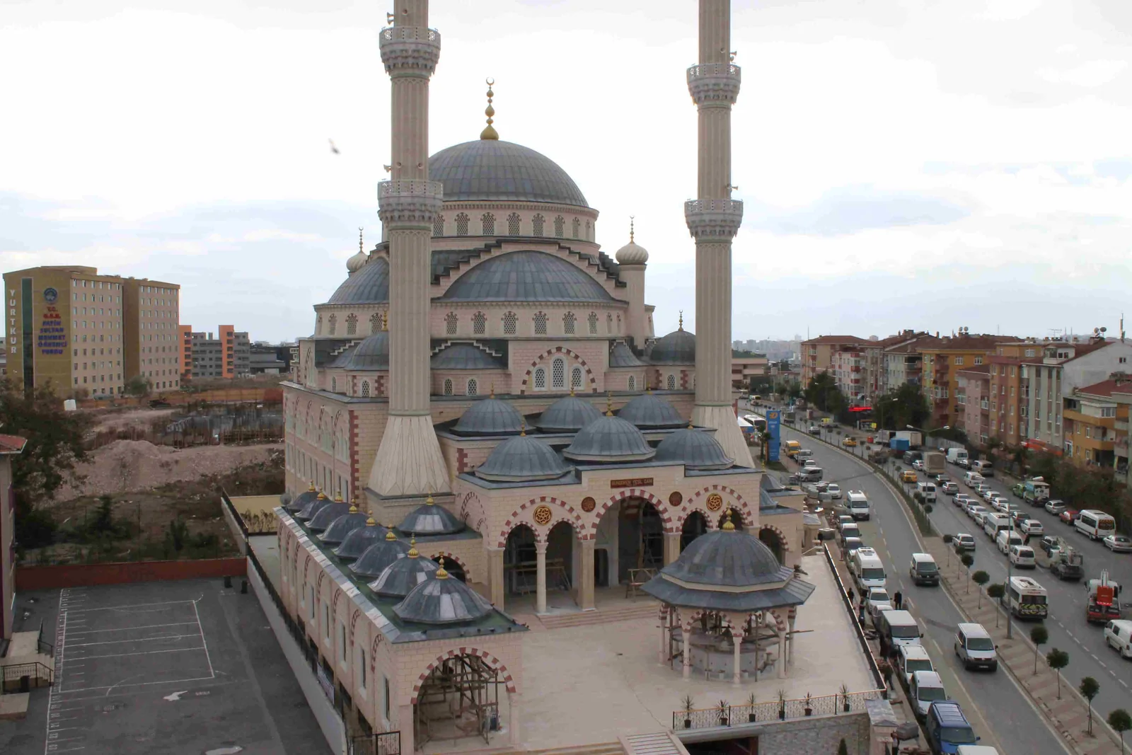 Camii Beton Pencere 4E51 Uygulaması uygulaması